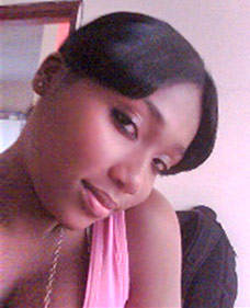 Date this tall Brazil girl Daniela from Betim B-113