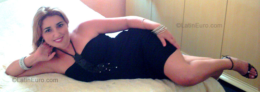 Date this delightful Brazil girl Patricia from Piracicaba B-198