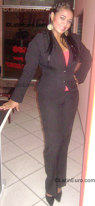 Date this good-looking Brazil girl Gisele from Fortaleza B-221