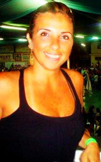 Date this hot Brazil girl Simone from  B-281