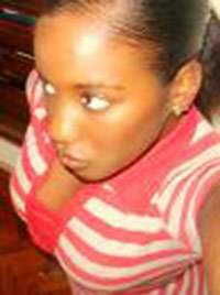 Date this good-looking Brazil girl Yasmim from Tramandai B186