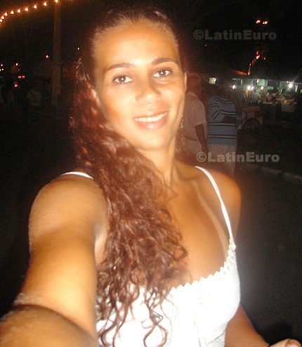 Date this happy Brazil girl Rose from Sao Paulo B224