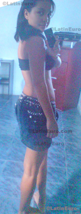 Date this sensual Brazil girl Thamyres from Campos Dos Goytacazes B284