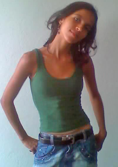 Date this exotic Brazil girl Patricia from Ribeirao Das Neves B409