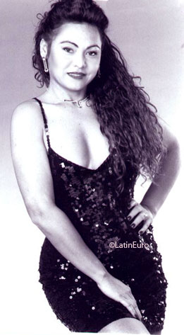 Date this voluptuous Brazil girl Tereza from Fortaleza B404