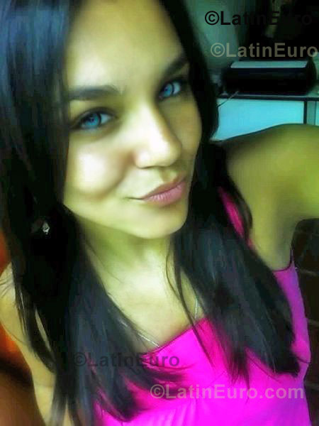 Date this happy Brazil girl Juliana from Porto Alegre B838