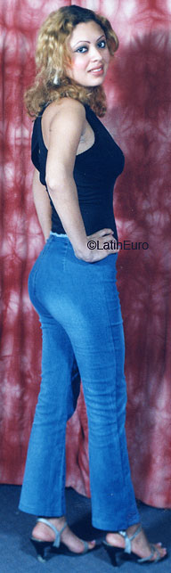 Date this lovely Honduras girl Erika from San Pedro Sula N2553