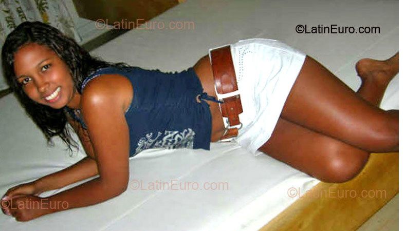 Date this sensual Brazil girl Tania from Sao Goncalo BR57