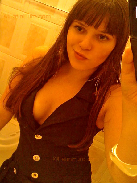 Date this exotic Brazil girl Jessica from Campinas BR60