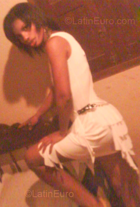 Date this foxy Brazil girl Fabiana from Santa Maria De Jetiba BR74