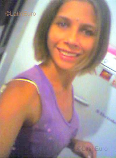 Date this gorgeous Brazil girl Alessandra from Campo Grande BR93