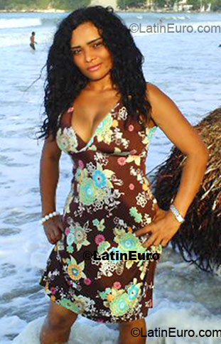 Date this cute Brazil girl Marta from Natal BR133