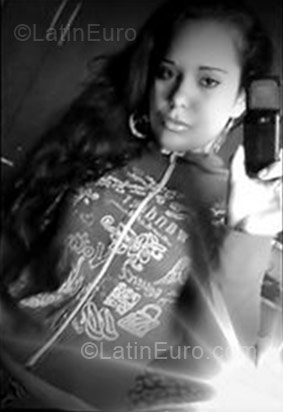 Date this pretty Brazil girl Aurea Patricia from Sao Leopoldo BR196