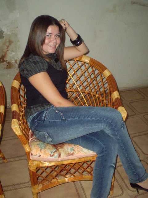 Date this happy Brazil girl PAULA from SOUSA BR248