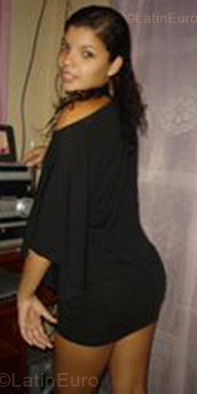 Date this delightful Brazil girl Sandra from Belford Roxo BR281