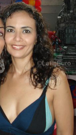 Date this sensual Brazil girl Guilhermina from Belo Horizonte BR324