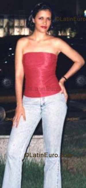 Date this gorgeous Brazil girl Talita from Recife BR482