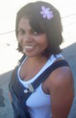 Date this happy Brazil girl Michelle from Rio De Janeiro BR496