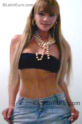 Date this gorgeous Brazil girl Emily from Criciuma BR506