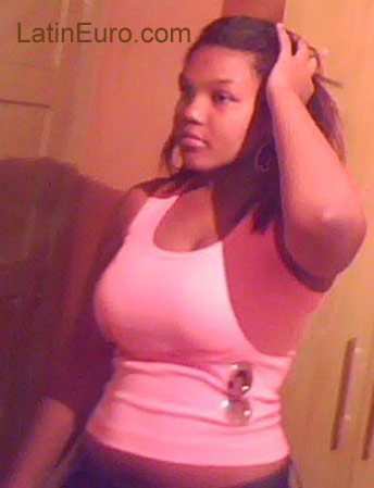 Date this fun Brazil girl Natlia from Rio De Janeiro BR865