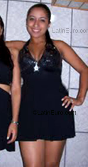 Date this passionate Brazil girl Cristiane from Blumenau BR1239