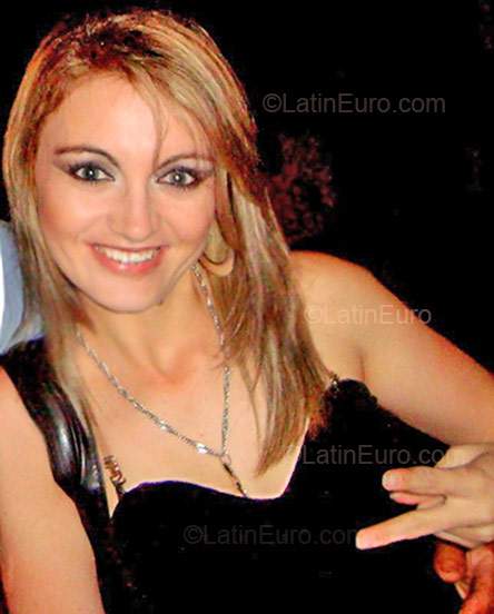 Date this sultry Brazil girl Josiane from Imbe BR1261