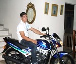 funny Colombia man Luis from Palmira CO1029