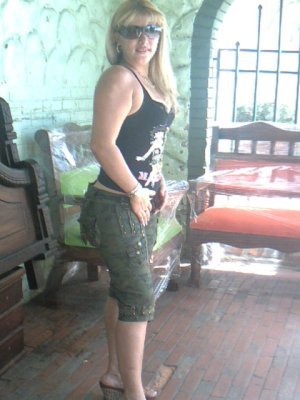 Date this attractive United Kingdom girl Princes33 from London GB281