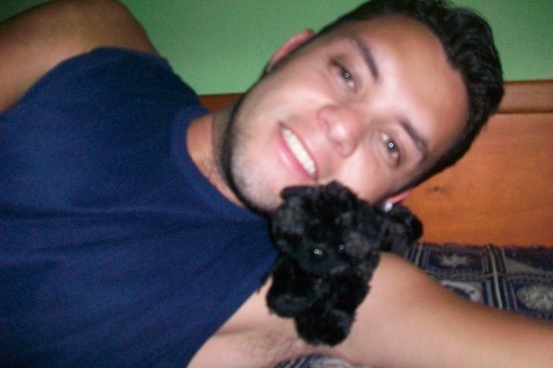 Date this sultry Colombia man Cjimener from Medellin CO2455