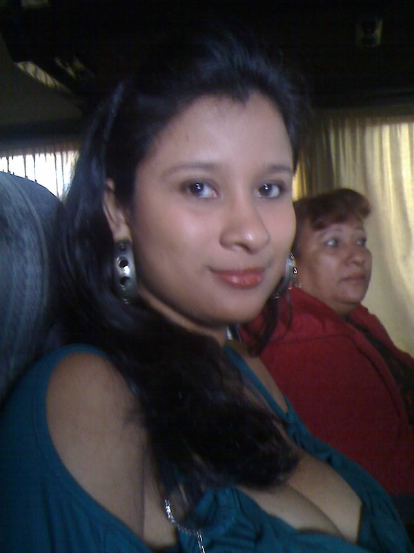 Date this beautiful Honduras girl Yeny from Olanchito HN268