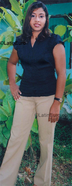 Date this hard body Honduras girl Elizabeth from Puerto Cortes HN181