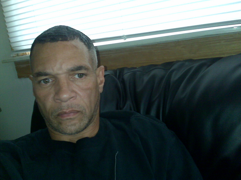 Date this stunning Brazil man Greeneyes313 from Detroit BR3274
