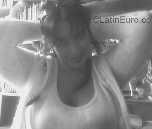 Date this lovely Peru girl Claudia Lucia from Arequipa PE316