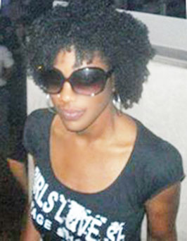 Date this gorgeous United Kingdom girl Lita from London GB445