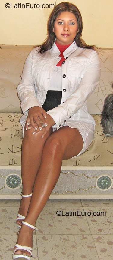 Date this young Mexico girl Sandy from Celaya MX294