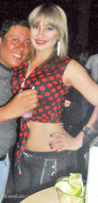 Date this nice looking Panama girl Angelica from Panama City PA131