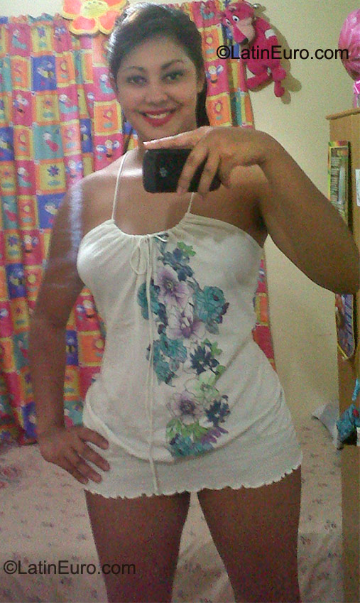 Date this fun Honduras girl Catherine from Tegucigalpa HN432