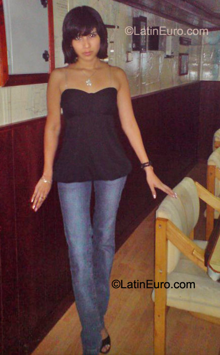 Date this pretty Mexico girl Thamara from Veracruz MX516