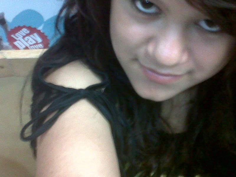 Date this passionate Honduras girl Nasareth from Tegucigalpa HN516