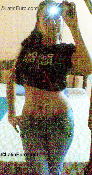 Date this exotic Honduras girl Evelyn from Tocoa HN565