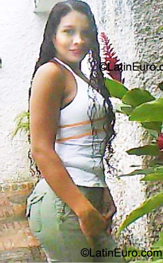 Date this hot Nicaragua girl Ruth from Managua NI100