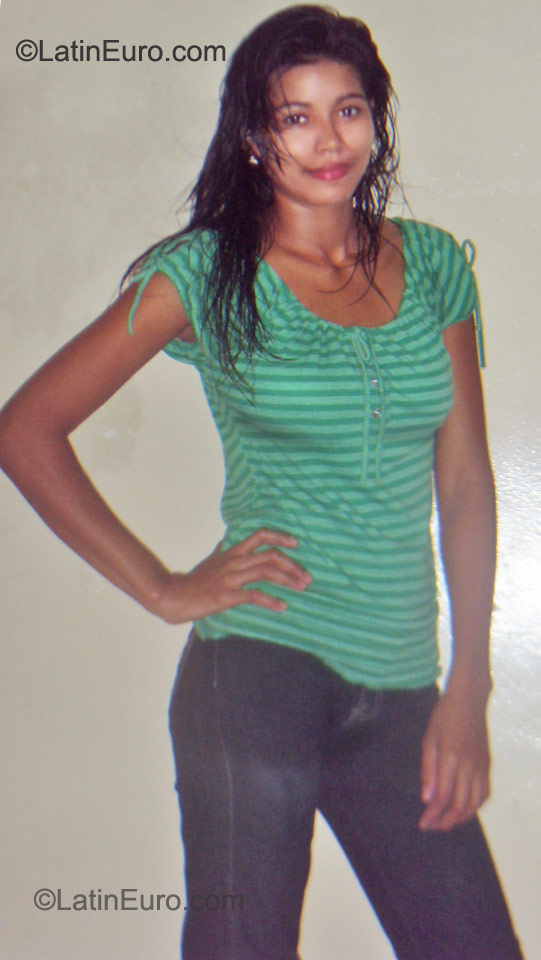 Date this passionate Honduras girl NORA from San Pedro Sula HN603
