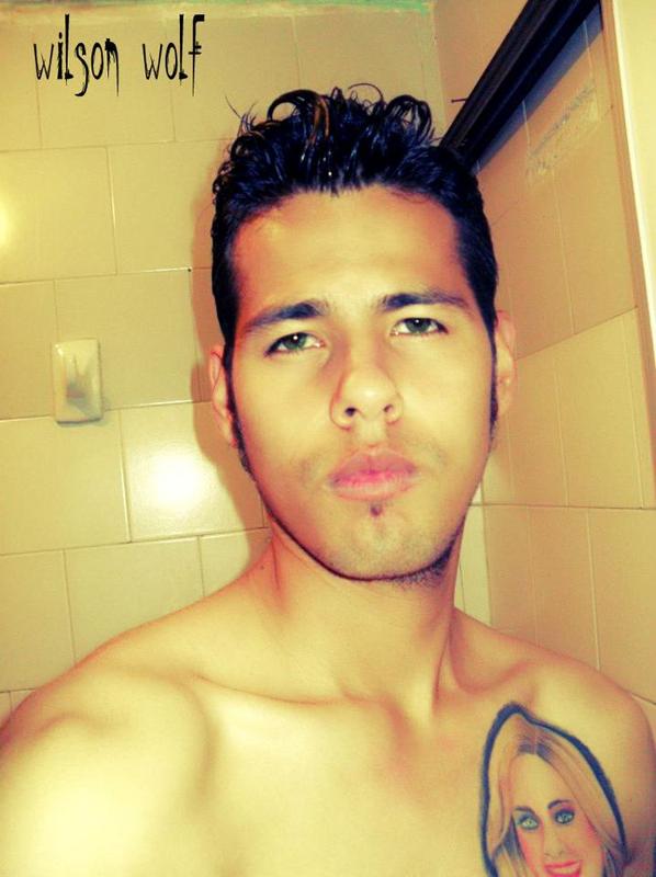 Date this pretty Colombia man Wilson from Bogota CO9696