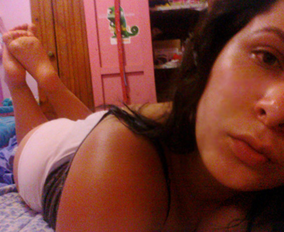 Date this hard body Costa Rica girl Paocuore10 from San Jose CR212