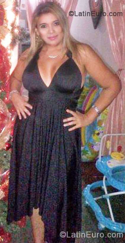 Date this sultry Colombia girl Ann from Barranquilla CO10396