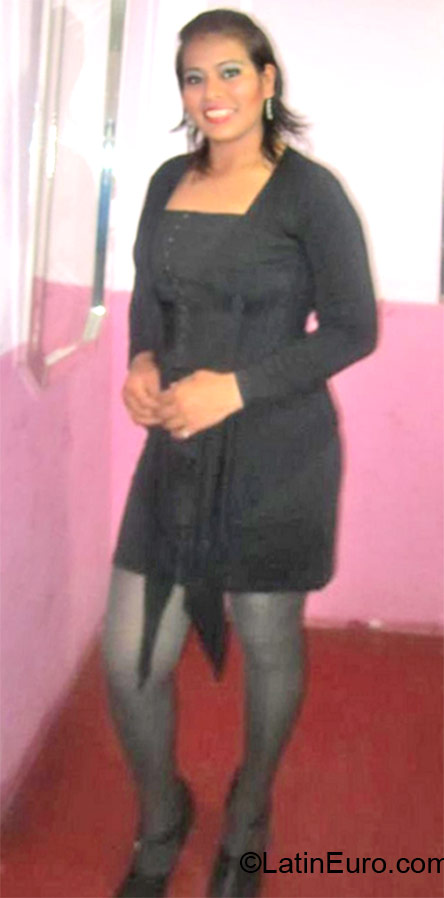 Date this cute Peru girl Delicia from Lima PE587
