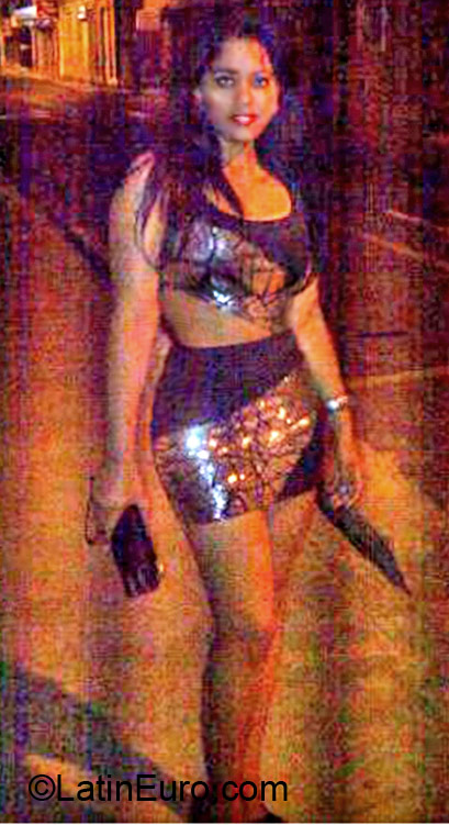 Date this athletic Dominican Republic girl Alveri from San Francisco De Macoris DO11483