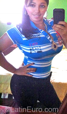 Date this foxy Dominican Republic girl Francy from San Francisco De Macoris DO11906
