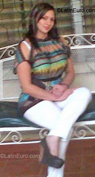Date this cute Honduras girl Mersy from San Pedro Sula HN701
