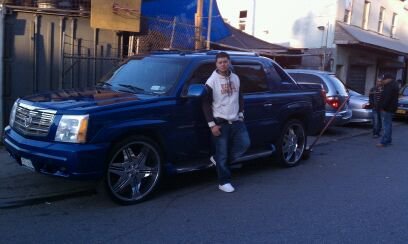 Date this hard body Colombia man Johan from Medellin CO11209